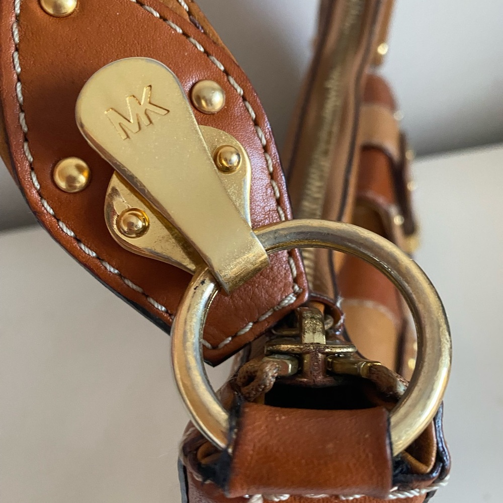 Michael Kors Brown and Off White Leather Handbag - Picture 5 of 9